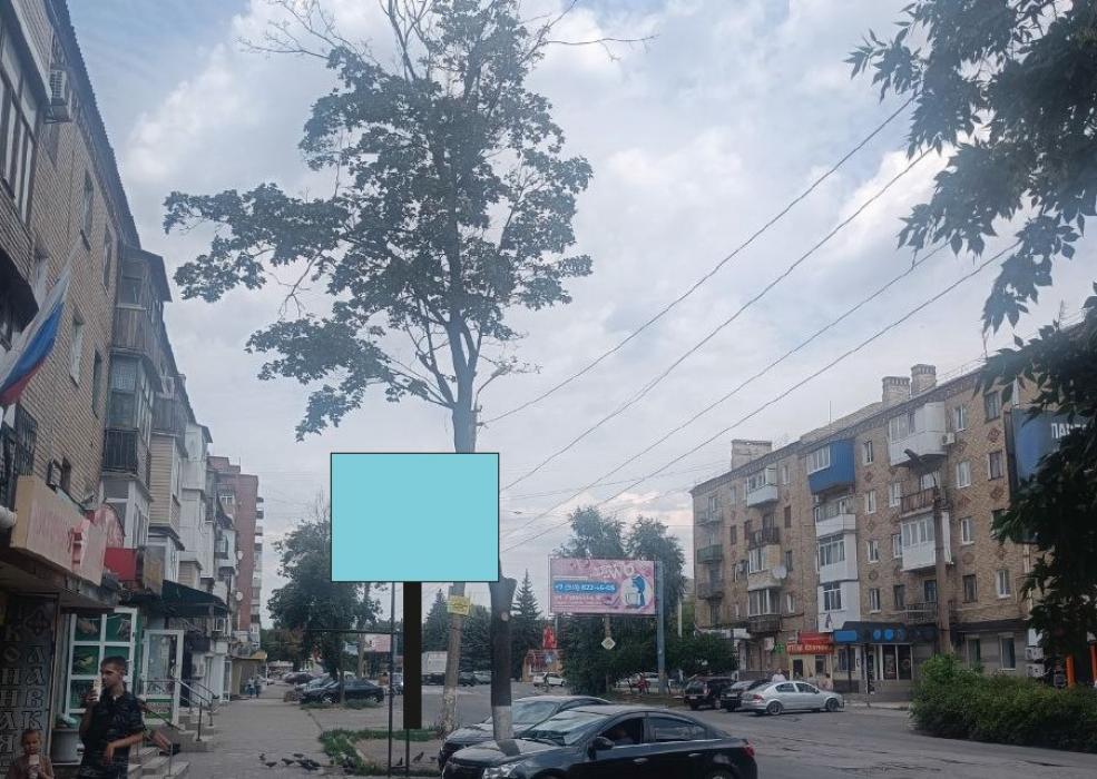 Экран 2,7х3,7, номер #2056 - г. Горловка, ул. Гагарина, д. 43