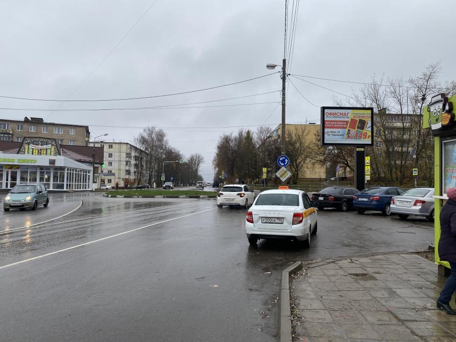 Ситиборды, номер #4235 - г. Можайск, ул. Дмитрия Пожарского, напротив д. 6а по ул. 20 Января, справа